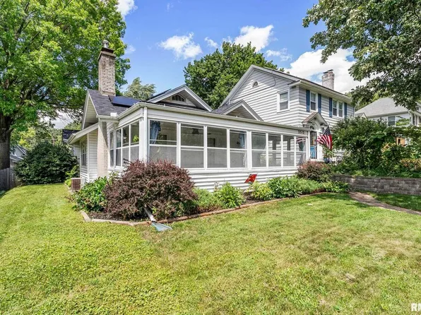 2512 E 18th St, Davenport, IA 52803