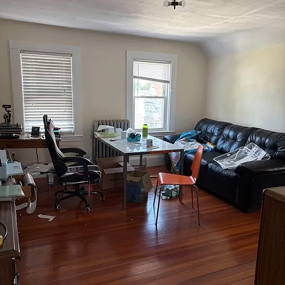 47-49 Freeman St #3 — Photo 1