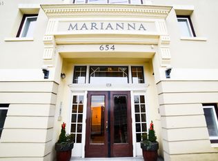 654 SW Grant St APT 103, Portland, OR 97201