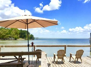 370 S Vista Dr, Sandia, TX 78383