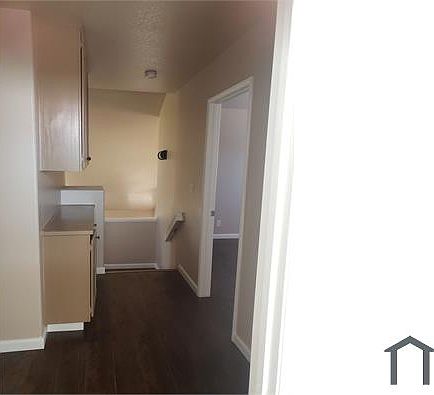 4th image of 4043 Sage Ct