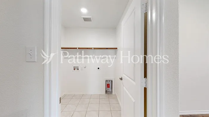 957 English Dr — Photo 24
