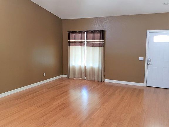 2nd image of 33303 Avenida Bicicleta