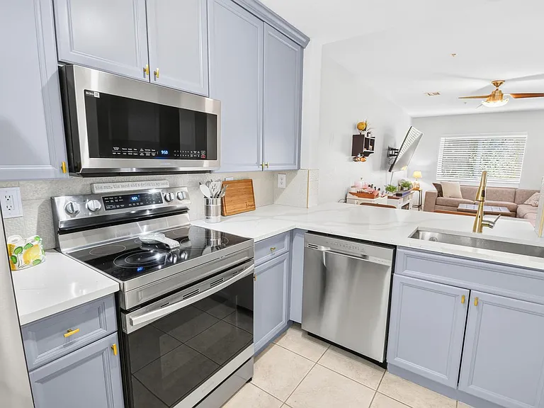 1209 Coastal Bay Blvd — Photo 6