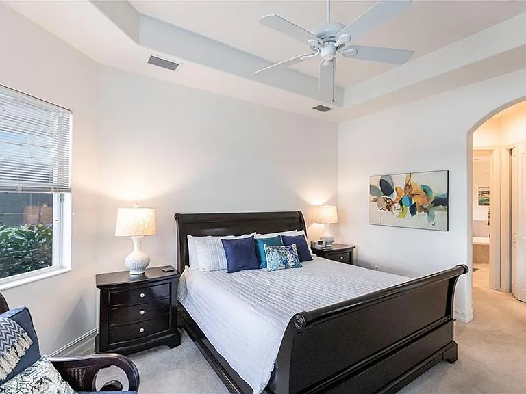 7863 Valencia Ct — Photo 21