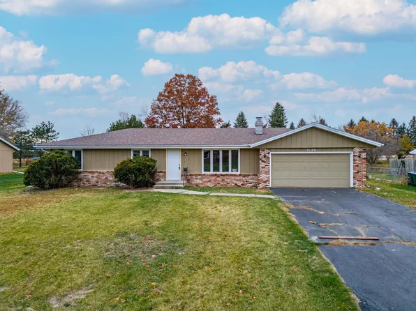 7108 Wheatland Ter, Cherry Valley, IL 61016