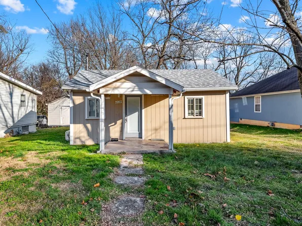 2128 N Nettleton Avenue, Springfield, MO 65803