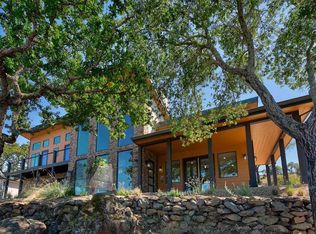 3935 Skyfarm Dr, Santa Rosa, CA