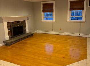 1426 Concord St #1, Framingham, MA 01701