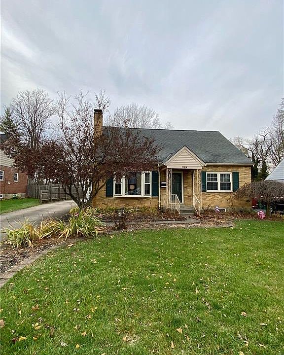 1st image of 219 Maddux Dr
