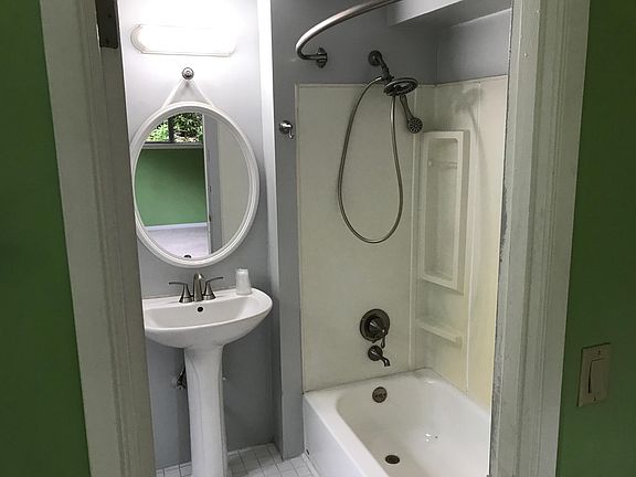 3rd image of 22055 NE 175th St