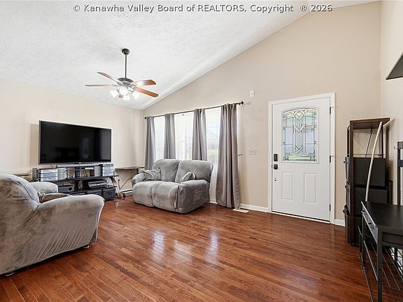 5th image of 128 Ocean Dr