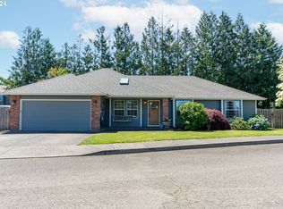 1103 NE 12th Way, Canby, OR 97013