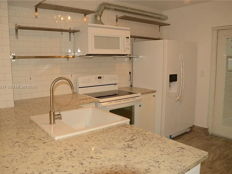 937 Michigan Ave #3 — Photo 11