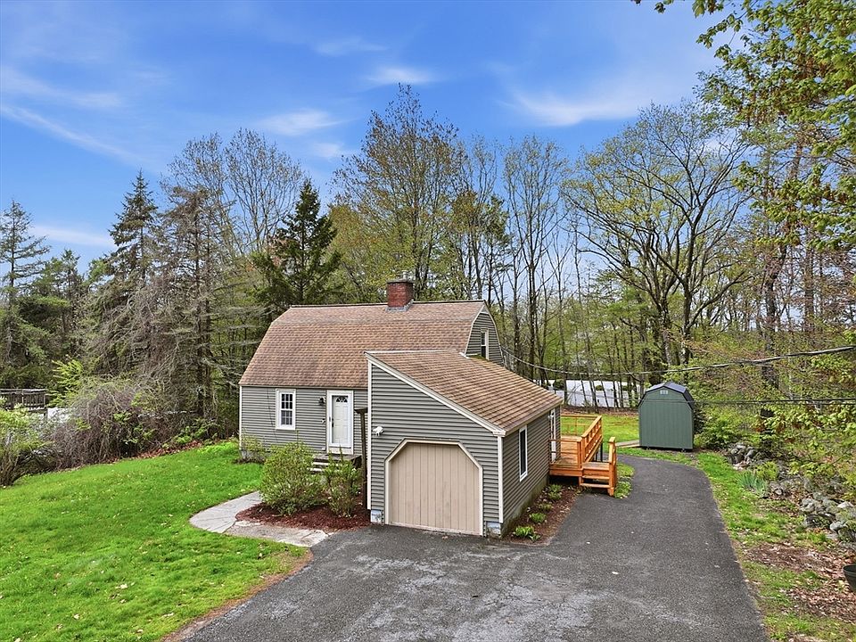 1st image of 40 Corey Hill Rd