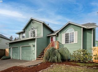 926 SE Dix Ct, Troutdale, OR 97060