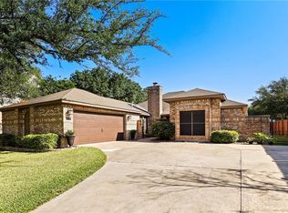 300 Oak Ridge Dr, Pflugerville, TX 78660