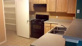 2nd image of 3201 Barksdale Dr
