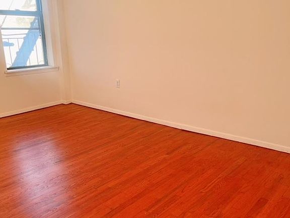 2nd image of 14238 130th Ave Floor 2