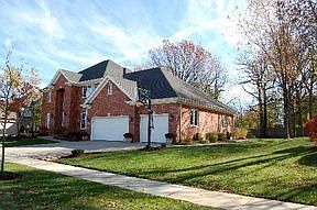 5th image of 13598 Cambridge Dr