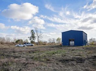 14253 Todd Rd, Winnie, TX 77665