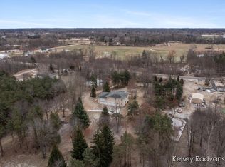 8151 Fillmore St, Allendale, MI 49401
