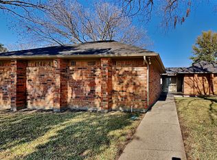 3648 Wedgworth Rd S, Fort Worth, TX 76133