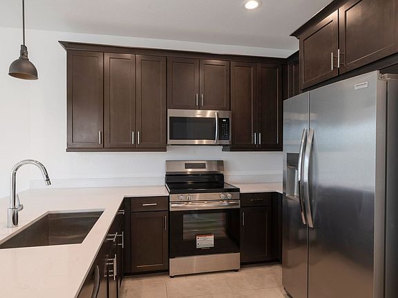 3rd image of 4083 E Pinto Dr