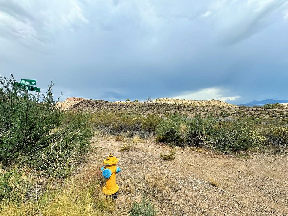 1st image of 304-05-127 Hibbert Avenue