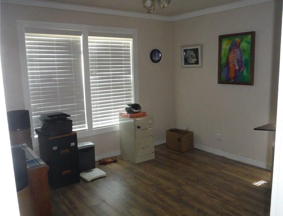 1st image of 4004 Chickasaw Ave