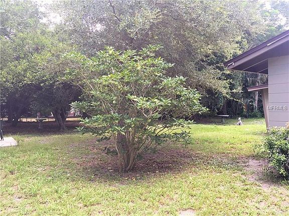 4th image of 2828 Leon Ave