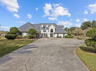 206 Woodrich Ln, Lafayette, LA 70507
