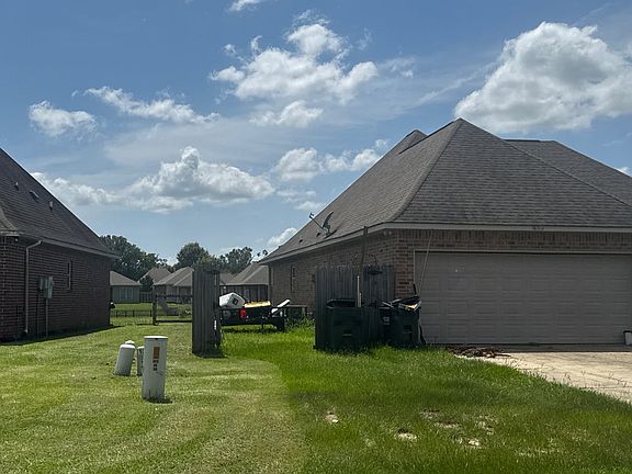 3rd image of 16315 Keystone Blvd