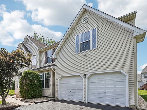 5 Sunshine Ct