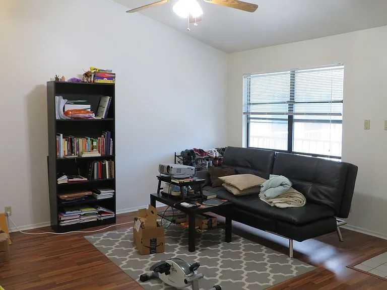 106 E 30th St #306 — Photo 14