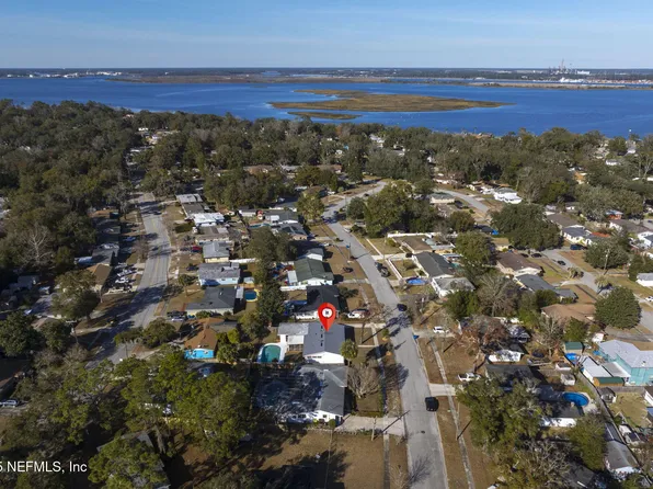 3834 EDIDIN Drive, Jacksonville, FL 32277