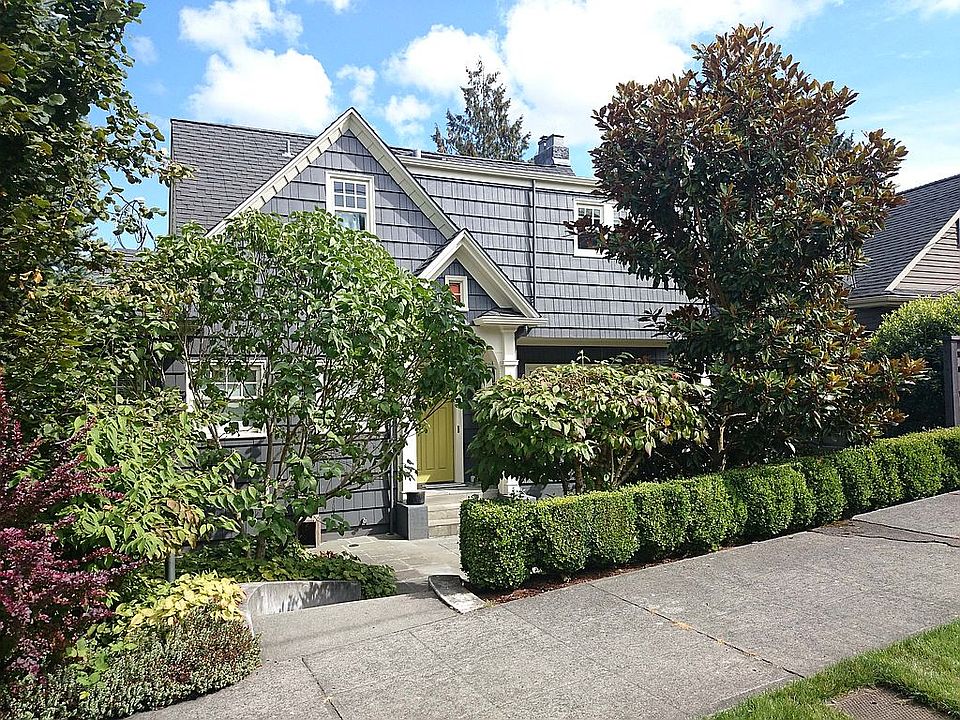 2nd image of 914 33rd Ave S