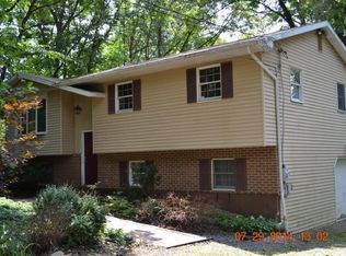 633 Main St, Jim Thorpe, PA 18229