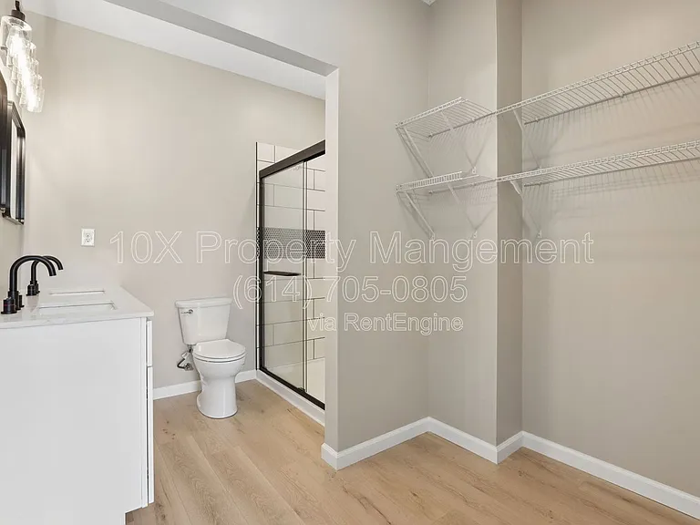 1209 E Whittier St #E — Photo 27