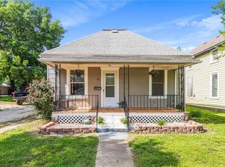 323 E 2nd Ave, Garnett, KS 66032