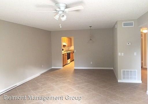 2nd image of 725 Northlake 77 Blvd