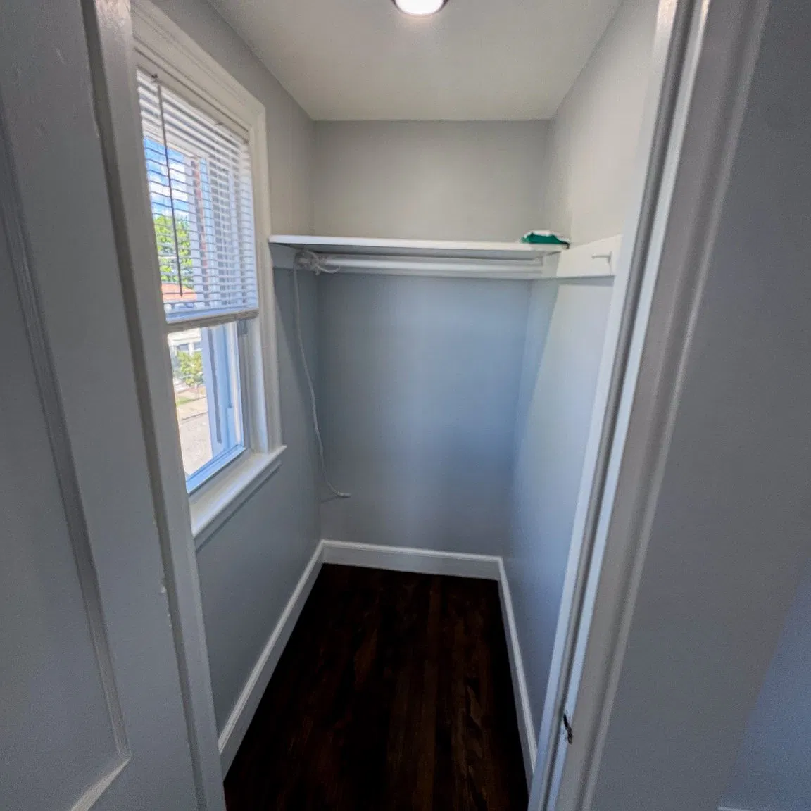 2 bed, 1.0 bath, 900 sqft, $2,600 — Photo 2