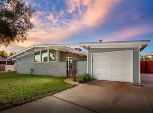 840 E Desert Park Ln, Phoenix, AZ 85020
