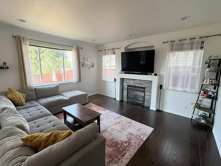 2622 Burley Dr — Photo 7