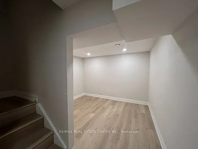 1230 Trudeau Dr — Photo 37