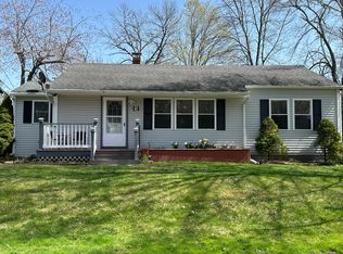 5 Prospect St, Saco, ME 04072