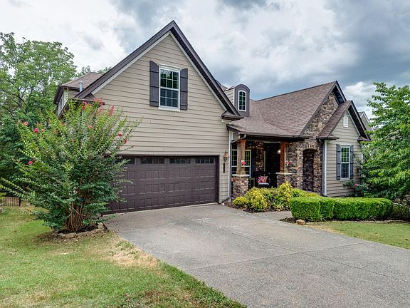 4th image of 4640 Sawmill Pl