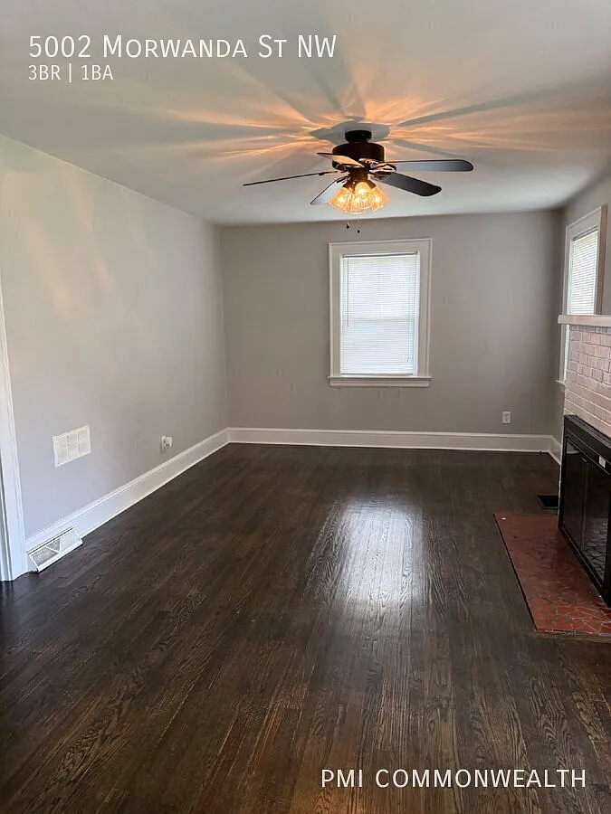 3 Bed / 1 Bath Single Family (Available Now) — Photo 3