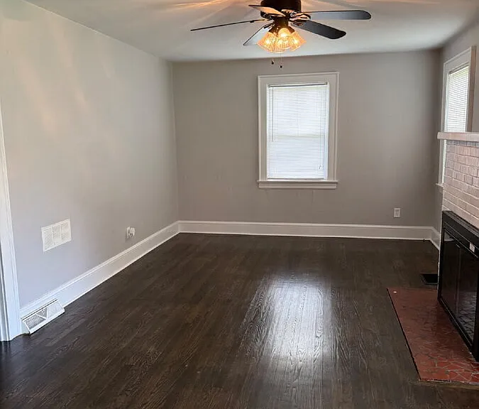 5002 Morwanda St NW — Photo 3