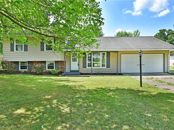 3864 Crestview Ave SE, Warren, OH 44484